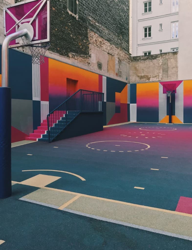 Terrain basket urbain